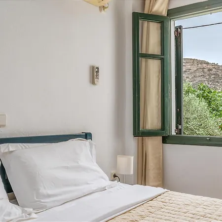 Cyclades 1 * Platis Gialos (Sifnos)